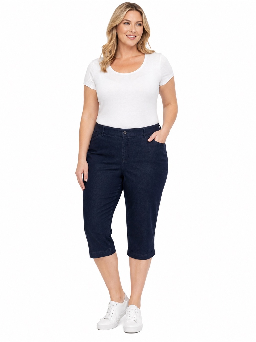 St. John’s Bay Dark Navy Blue Capri Pants – Size 18